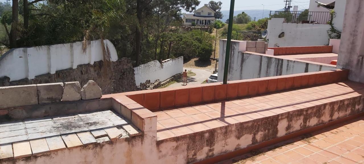 Departamentos Carlos Paz Bajada Al Lago Villa Carlos Paz Exterior photo