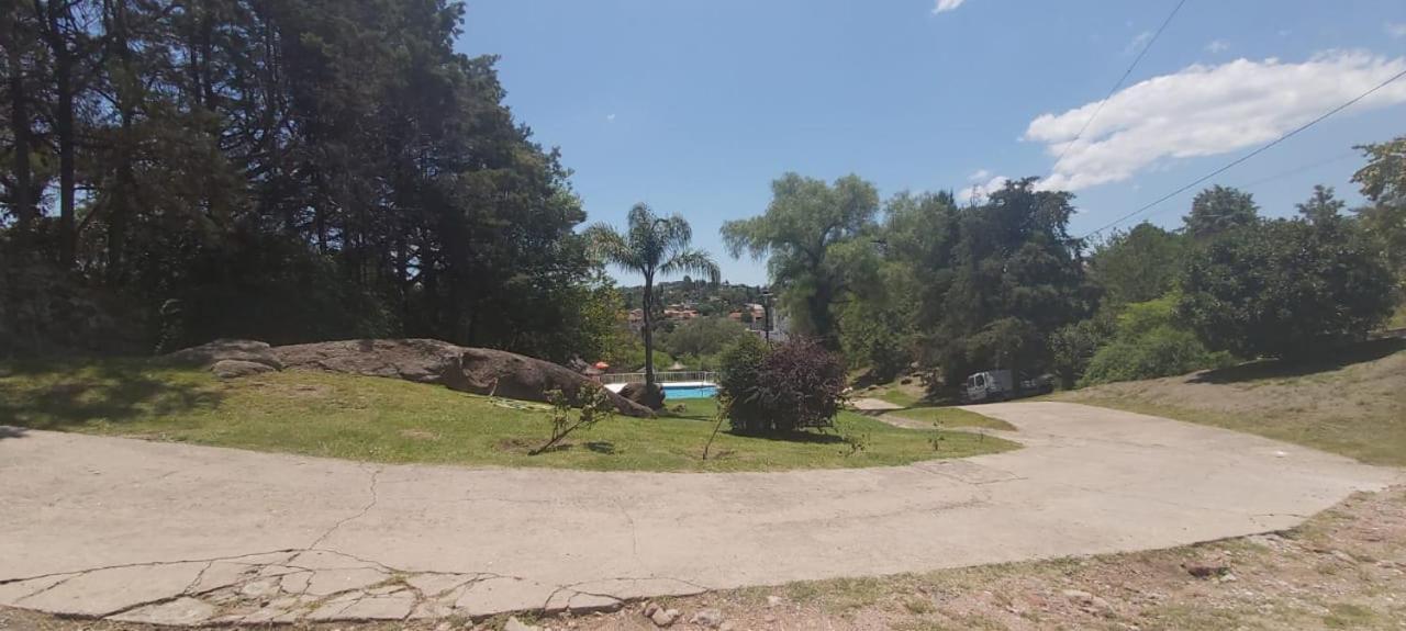 Departamentos Carlos Paz Bajada Al Lago Villa Carlos Paz Exterior photo